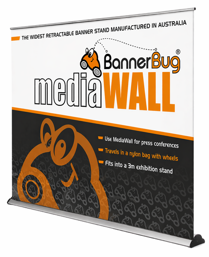 BannerBug Media Wall – Pull Up Display