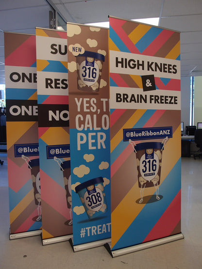 BannerBug Pull-Up Banner Stand